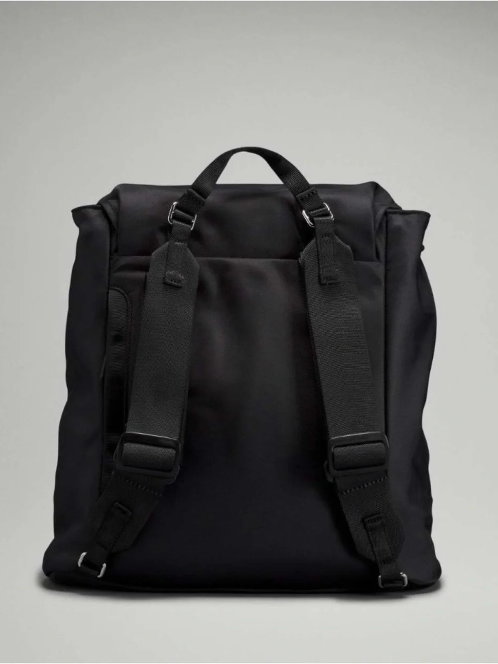 lululemon athletica Black Men's Roll-Top Backpack with Front Buckle